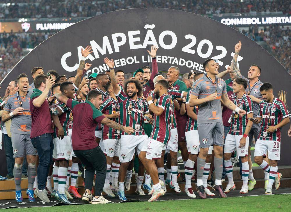 詹姆斯的个 詹姆斯的个