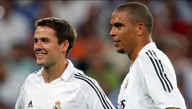 冷静自若 冷静自若