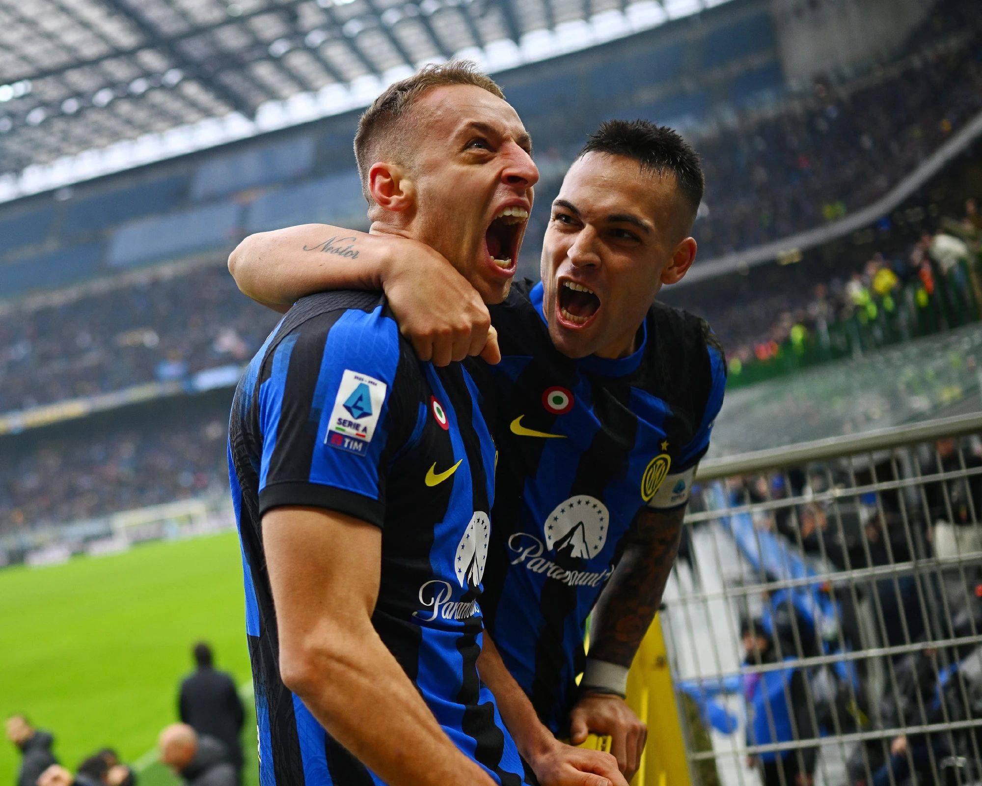 规赛的喧嚣 规赛的喧嚣