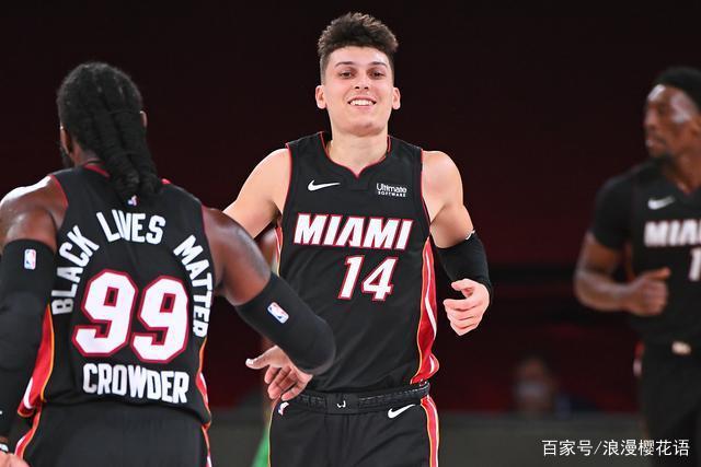 阵容配置往 阵容配置往